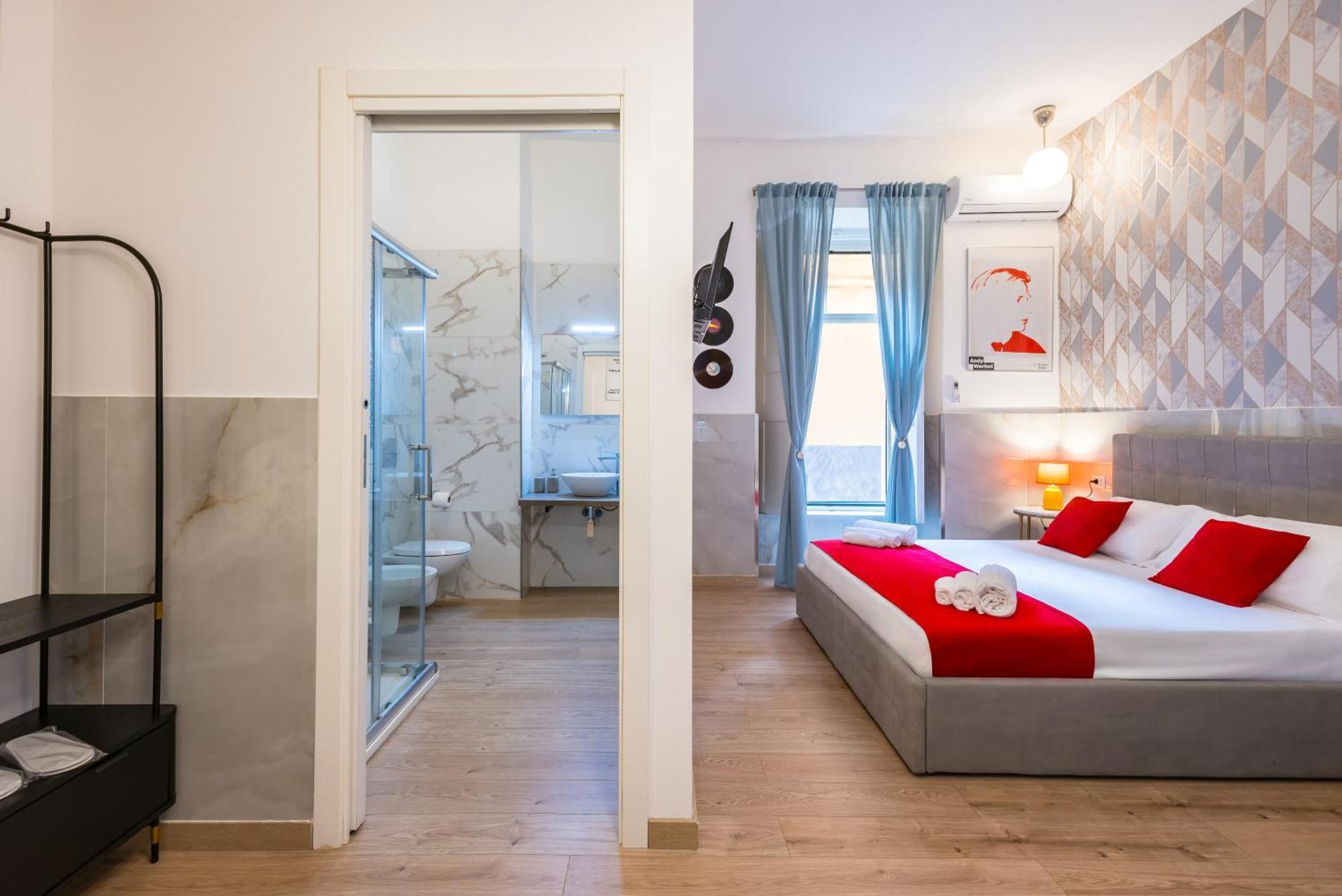 Pop Art House Apartment เนเปิลส์ ภายนอก รูปภาพ