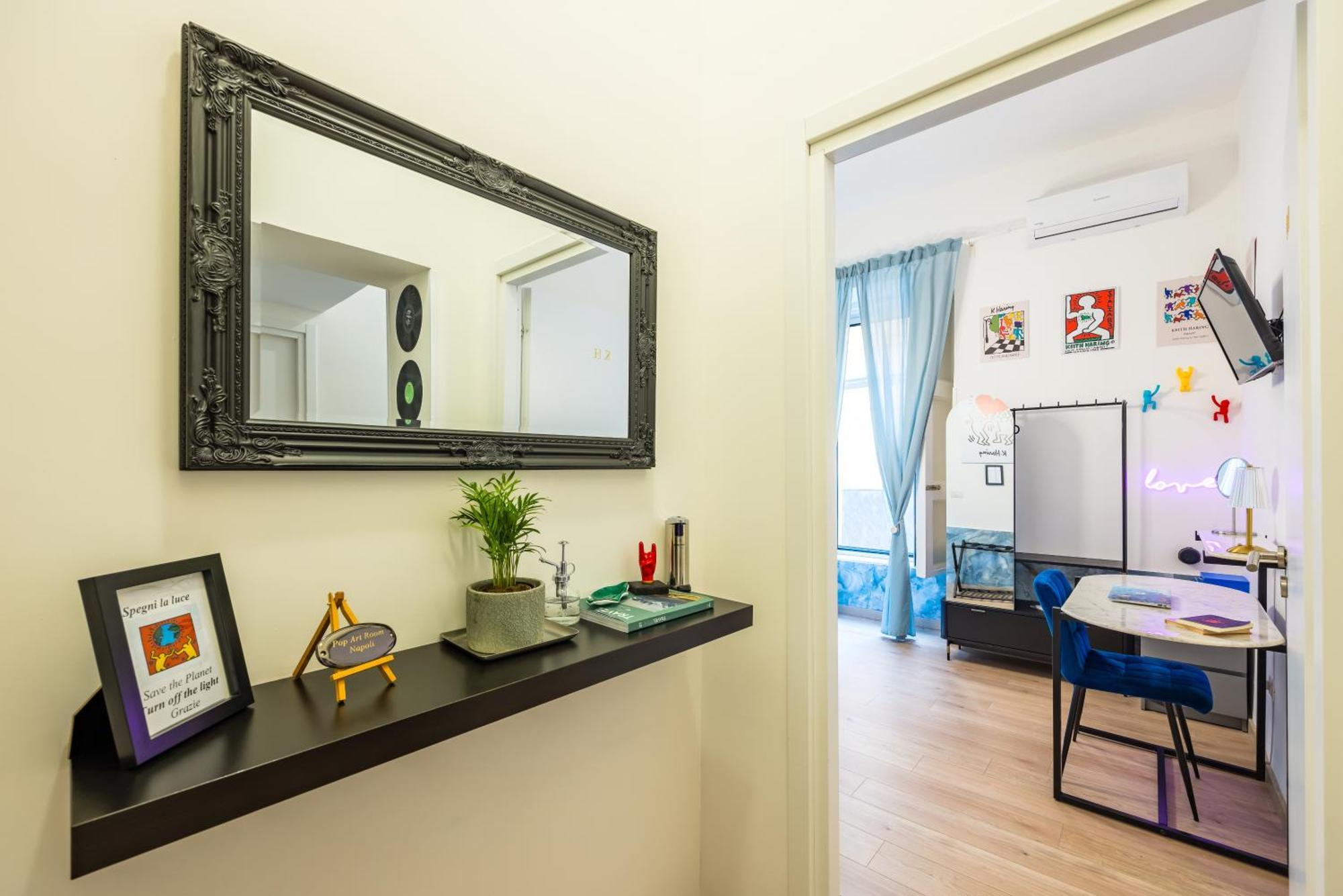 Pop Art House Apartment เนเปิลส์ ภายนอก รูปภาพ