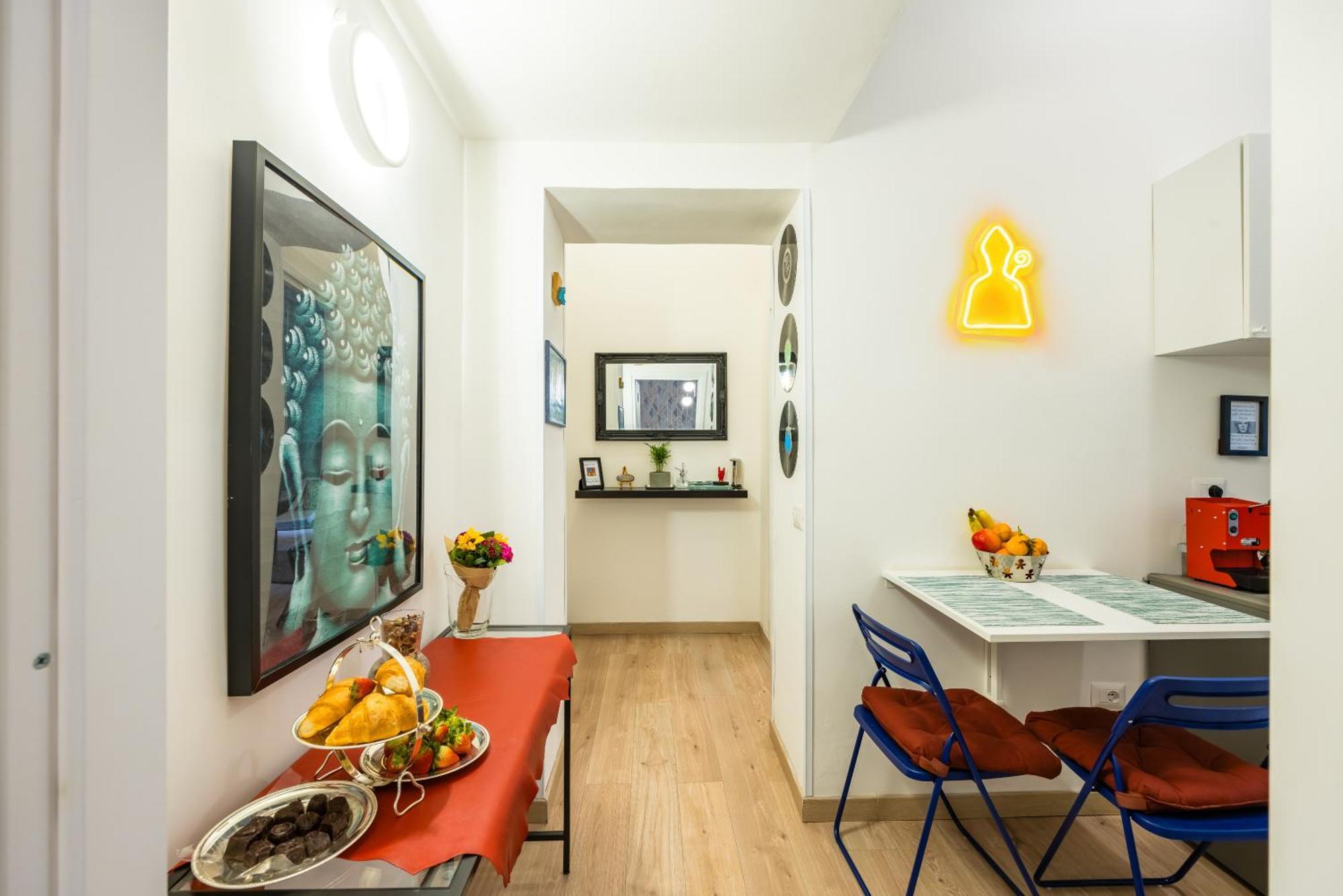 Pop Art House Apartment เนเปิลส์ ภายนอก รูปภาพ
